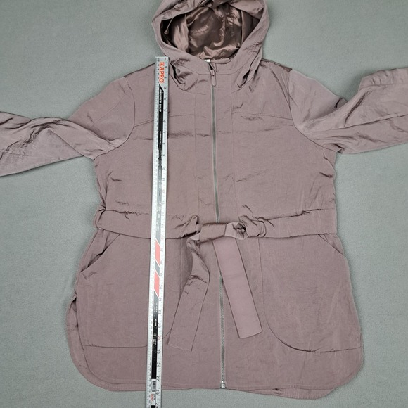 Lululemon Rain Jacket Womens 6 Misty Mocha Belted Water Repellent Athletic - Picture 7 of 14